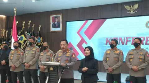 Kapolri Jenderal Listyo Sigit Ceritakan Kronologi Detik-detik Tragedi Kanjuruhan - GenPI.co