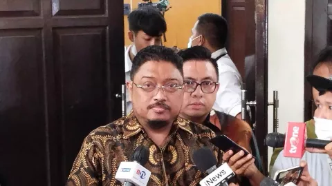 Pengacara Kuat Maruf Bantah Kerja Sama dengan Ferdy Sambo - GenPI.co