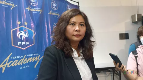 Adik Ipar Iwan Bule Gantikan Ratu Tisha Jadi Wapres AFF - GenPI.co