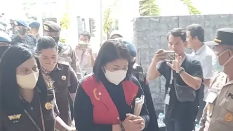 Putri Candrawathi Kukuh Tak Tahu Soal Penembakan Brigadir J di Rumah Duren Tiga - GenPI.co