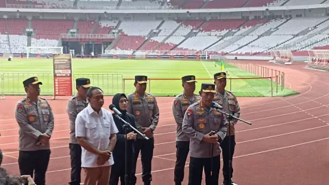 Piala AFF 2022, Kapolri Listyo: Polisi di Luar Stadion - GenPI.co