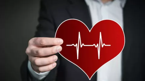 Berdebarnya Jantung Manusia, Tanda Masalah Kesehatan - GenPI.co BALI