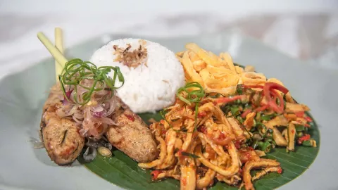 Rasanya Enak, Yuk Icip Empat Kuliner Populer Kota Denpasar - GenPI.co BALI