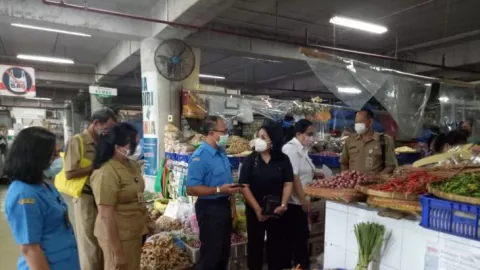Galungan Tiba, Disperindag Denpasar Bali Sidak Pasar Rakyat - GenPI.co BALI