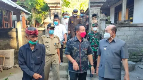 Bupati Dana Bisa Bikin Karangasem Sentra Produksi Kapas di Bali - GenPI.co BALI