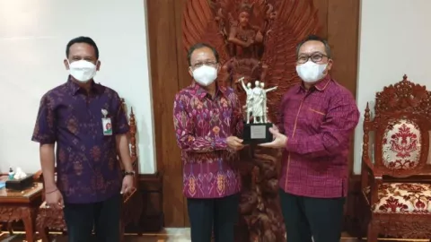 Pemprov Bali Dapat Bank Indonesia Awards 2021, Gara-gara Apa? - GenPI.co BALI