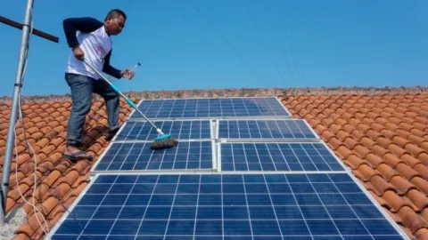 Selamatkan Dunia, Bali Andalkan EBT dan Pakai 500 Panel Surya - GenPI.co BALI
