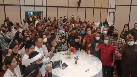 Lengsernya Jokowi, AMS Bali: Ridwan Kamil Layak Jadi Presiden RI - GenPI.co BALI