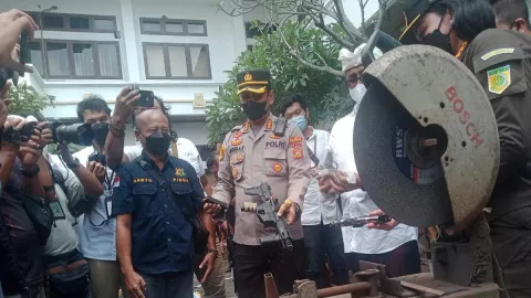 Rekor Kejari Denpasar, Hancurkan Kiloan Gram Narkoba Hingga Senpi - GenPI.co BALI