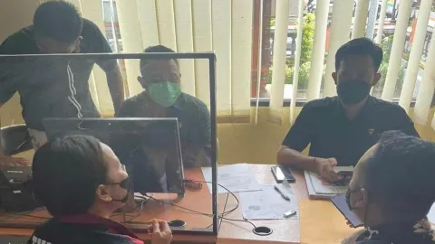 Ketua DPD Gerindra Bali De Gadjah Murka, Edy Mulyadi Hina Prabowo - GenPI.co BALI