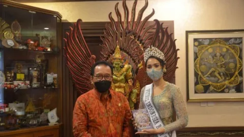 Viral Bule 'Dilecehkan' di Kuta, Ini Respons Wagub Bali Cok Ace - GenPI.co BALI