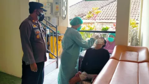 Pengarak Ogoh-ogoh di Bali Maulai Jalani Test Antigen - GenPI.co BALI