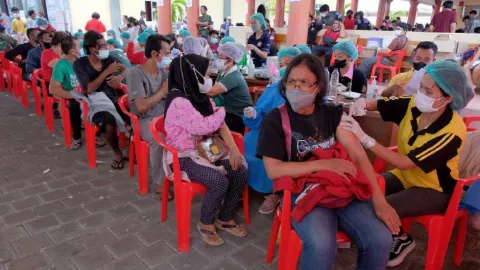 Bali Makin Anti Covid-19, 1 Juta Warga Dapat Vaksin Booster - GenPI.co BALI