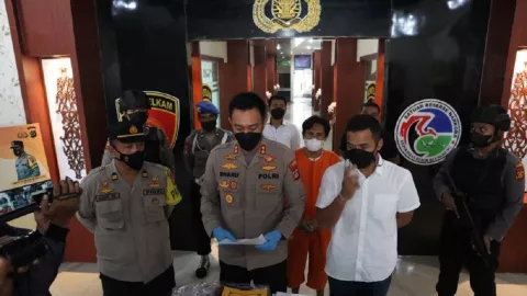 Astaga! Imbas Handuk, Bapak di Klungkung Bali Cabuli Anak Tiri - GenPI.co BALI