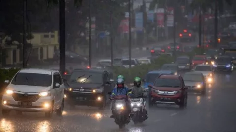 Peringatan Dini Hujan oleh BMKG, Prakiraan Cuaca Bali Hari Ini - GenPI.co BALI
