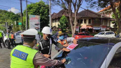 Berani Parkir Sembarangan di Denpasar Bali? Akibatnya Fatal - GenPI.co BALI
