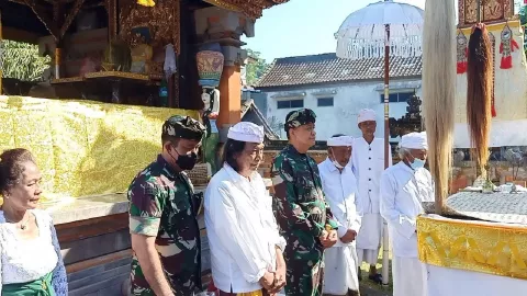 Pangdam Udayana Bali Mayjen TNI Sonny Jalani Ritual Suci, Kenapa? - GenPI.co BALI