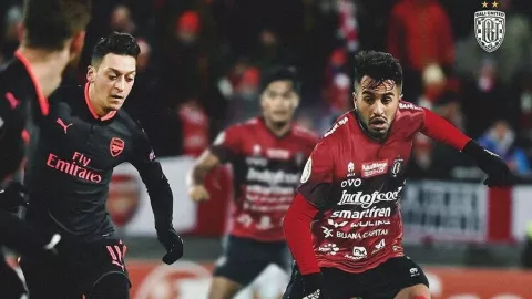Brwa Nouri Sempat 'Permalukan' Mesut Ozil, Bali United Beruntung? - GenPI.co BALI
