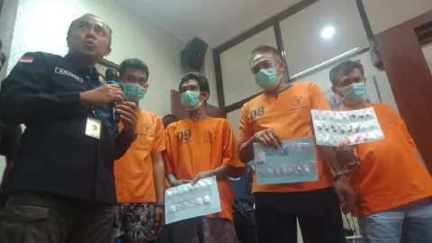 BNN Bali Bongkar Sekeluarga Singaraja Kompak Edarkan Narkoba - GenPI.co BALI