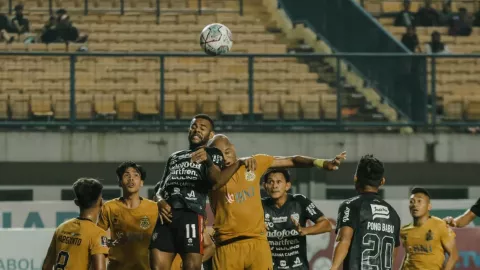 Piala Presiden: Bali United Dikalahkan Bhayangkara, Biang Kerok? - GenPI.co BALI