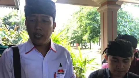 Polemik SMAN Bali Mandara, FKPP: Lanjutkan Bantu Siswa Miskin - GenPI.co BALI