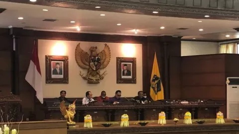 Bikin Warga Intaran Murka, DPRD Bali: Kaji Ulang Terminal LNG - GenPI.co BALI