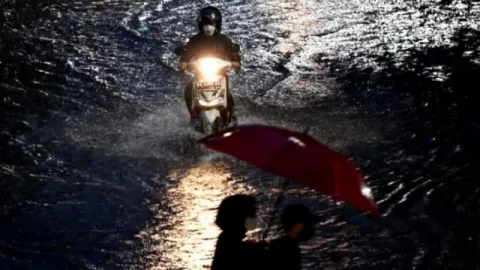 BMKG Ungkap Alasan Fenomena Musim Hujan di Bali Tiba Awal - GenPI.co BALI