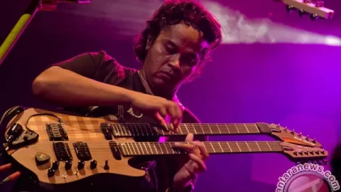 Profil Tokoh: Balawan Si Tangan Ajaib, Gitaris Bali Diakui Dunia - GenPI.co BALI
