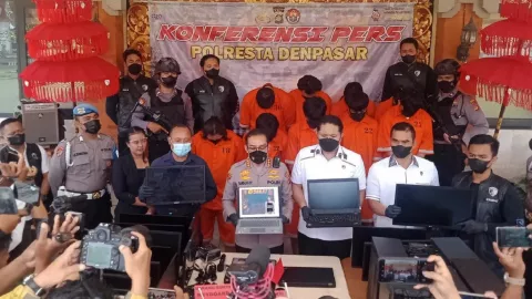 Polisi Bikin 9 Tersangka Judi Online Kuta Sengsara, Caranya? - GenPI.co BALI