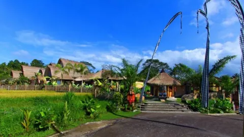 Menparekraf Uno Bangga, Desa Wisata di Bali Masuk ADWI - GenPI.co BALI