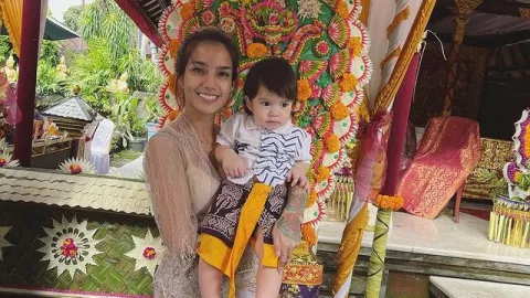 Profil Sheila Marcia: Dulu Artis Kontroversi, Damai di Bali - GenPI.co BALI