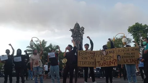 Demi Warga Miskin, Aliansi Bali Jengah Tolak Harga BBM Naik - GenPI.co BALI