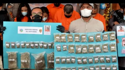 Imbas Narkoba, Mahasiswi & Pacar Diringkus Polisi Denpasar - GenPI.co BALI