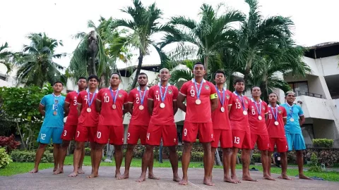 AFF Beach Soccer: Timnas Indonesia Kalah Terus, Kata Pelatih? - GenPI.co BALI