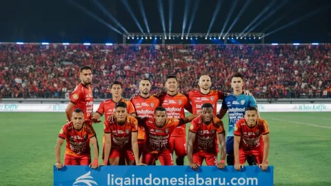 Buntut Tragedi Kanjuruhan, Bali United Kena Sanksi FIFA? - GenPI.co BALI