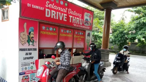 Kendaraan Listrik Bikin PAD Bali Anjlok, Ini Alasannya - GenPI.co BALI