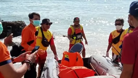 Pantai Sanur Bali Geger Temuan Mayat Wanita Berhelm, Ada Apa? - GenPI.co BALI