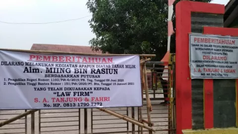 Sekolah Dasar Disegel, Ini Kata Dindik Kabupaten Tangerang - GenPI.co BANTEN