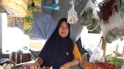 Harga Sembako di Pasar Mulai Meroket, Benyamin: Nanti Kita Pantau - GenPI.co BANTEN