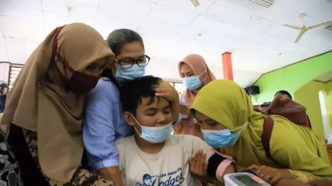 Begini Proses Vaksinasi Anak Berkebutuhan Khusus, Simak! - GenPI.co BANTEN