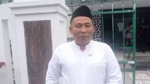 Anggota DPRD Lebak Minta Babinsa Awasi Peredaran Minyak Goreng - GenPI.co BANTEN