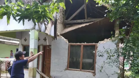 Gempa Banten, 2 Warga Pandeglang Mengalami Luka-luka - GenPI.co BANTEN