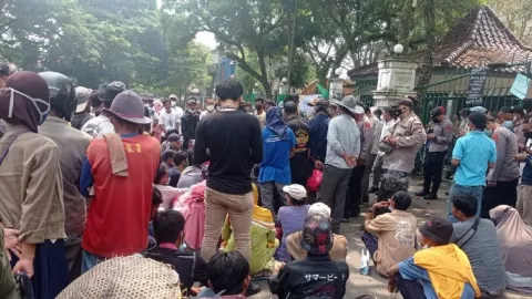 Sawah Tercemar Limbah Galian C, Petani Lebak Tuntut Ganti Rugi - GenPI.co BANTEN