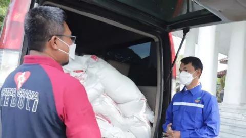 Peduli Bencana, PT Angels Kirim 1 Ton Gula untuk Korban Banjir - GenPI.co BANTEN