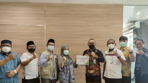 BPJAMSOSTEK Banten Galang Dana untuk Korban Banjir Serang - GenPI.co BANTEN
