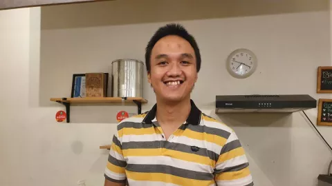 Cinta Kopi, Rendy Adrian Terdorong Bikin Kedai, Omzetnya Lumayan - GenPI.co BANTEN