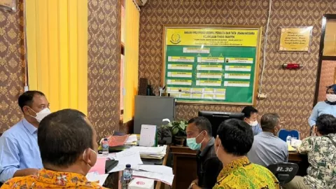 Berikut Nama 20 Perusahaan Penunggak Pajak Kendaraan di Banten - GenPI.co BANTEN