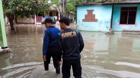 Sungai Cisadane Meluap, Ratusan Rumah di Tangerang Terendam - GenPI.co BANTEN