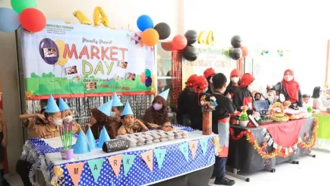 Kegiatan Market Day SDN Sukasari 5 Dipuji Dindik Kota Tangerang - GenPI.co BANTEN
