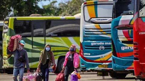 Harga Tiket Bus Tangerang-Jogjakarta Sabtu 16 Juli, Murah Nih - GenPI.co BANTEN